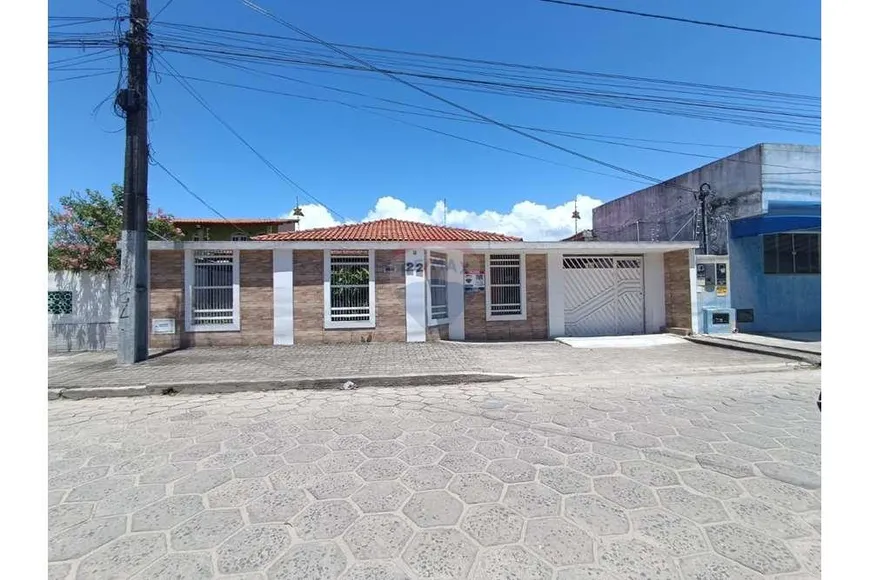 Foto 1 de Casa com 4 Quartos para alugar, 200m² em , Prado