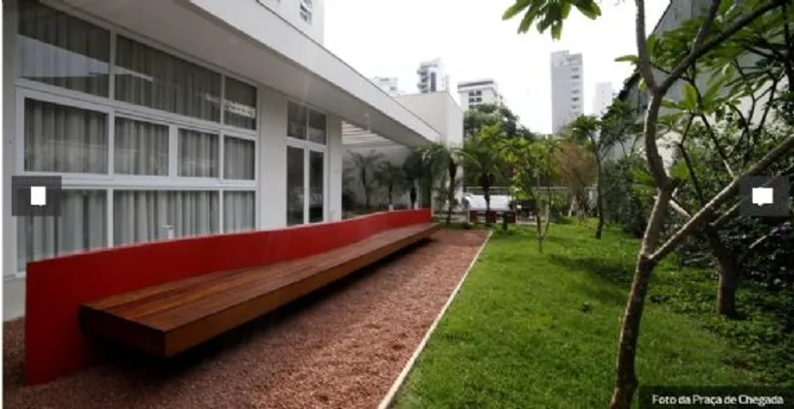 Foto 1 de Apartamento com 3 Quartos à venda, 171m² em Ibirapuera, São Paulo