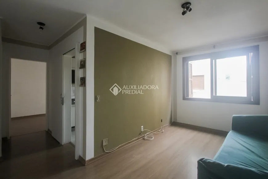 Foto 1 de Apartamento com 1 Quarto à venda, 44m² em Santo Antônio, Porto Alegre