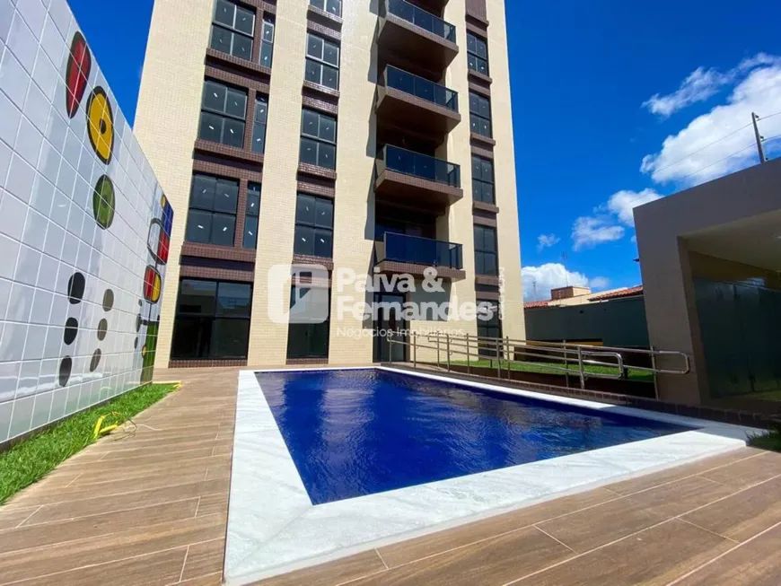 Foto 1 de Apartamento com 2 Quartos à venda, 51m² em Capim Macio, Natal