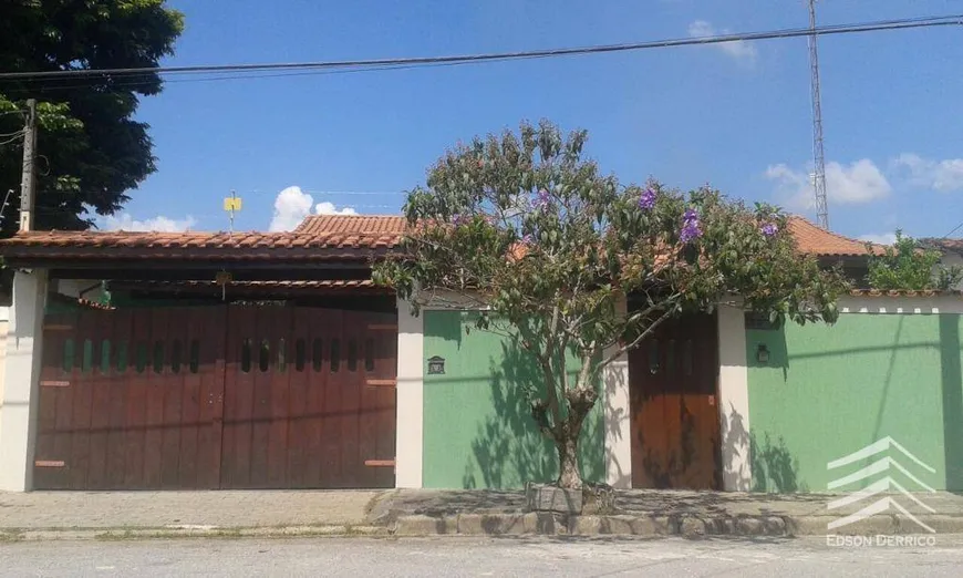 Foto 1 de Casa com 3 Quartos à venda, 194m² em Jardim Residencial Doutor Lessa, Pindamonhangaba