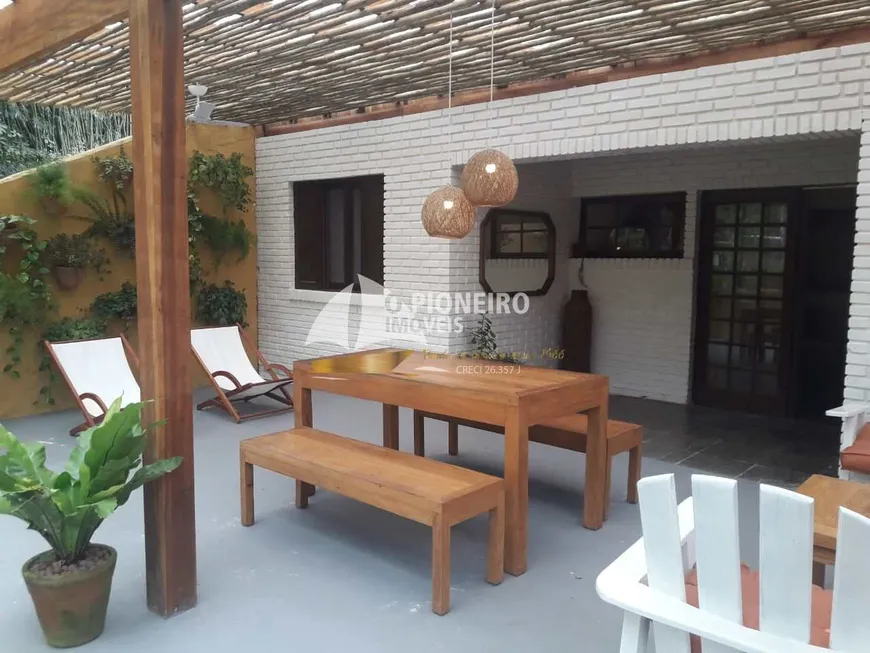 Foto 1 de Casa de Condomínio com 2 Quartos à venda, 83m² em Barra Do Sahy, São Sebastião