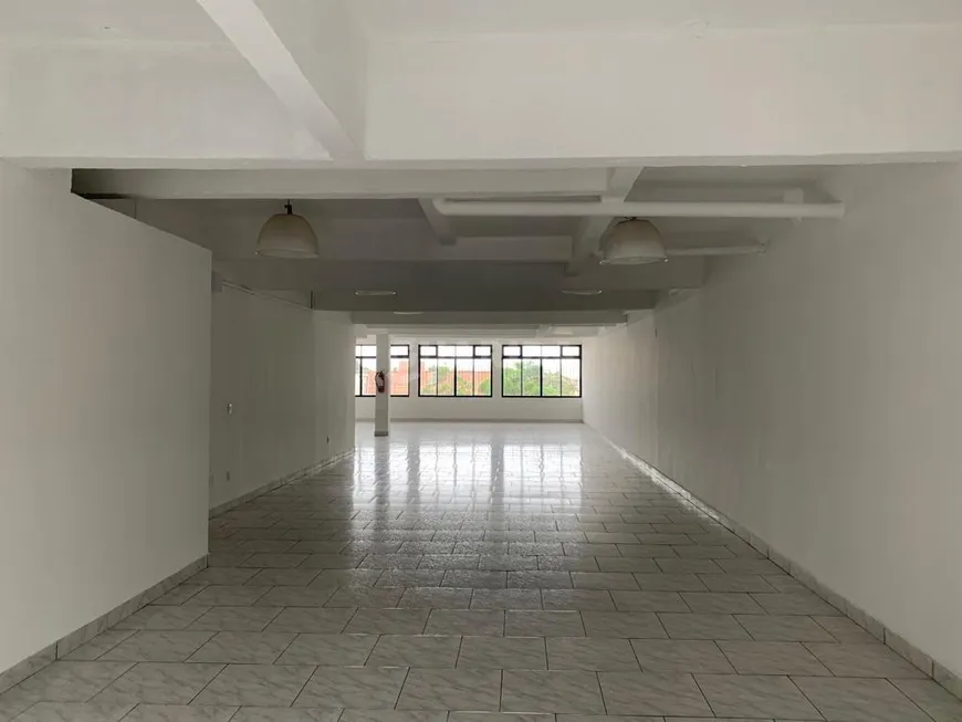 Foto 1 de Ponto Comercial para alugar, 220m² em Vila Ipiranga, Porto Alegre