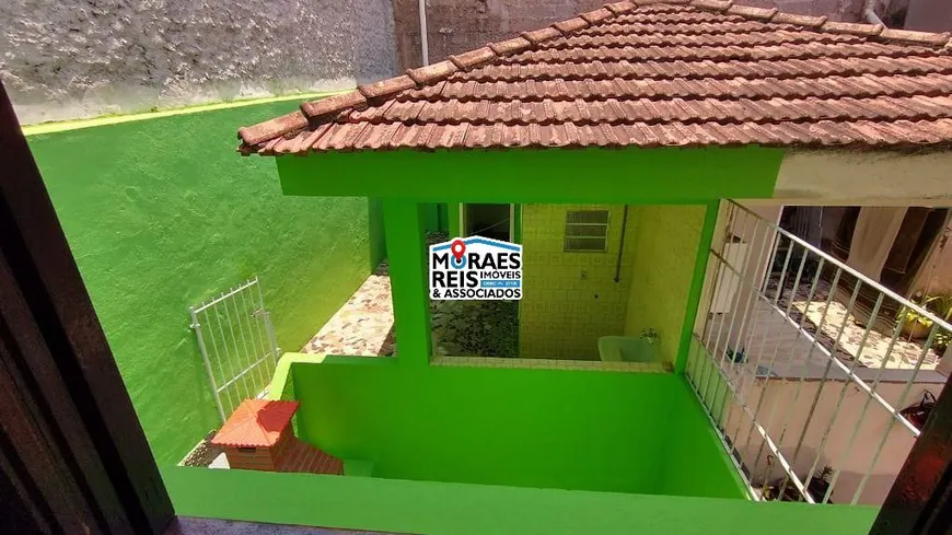 Foto 1 de Casa com 2 Quartos para venda ou aluguel, 193m² em Jardim Itacolomi, São Paulo