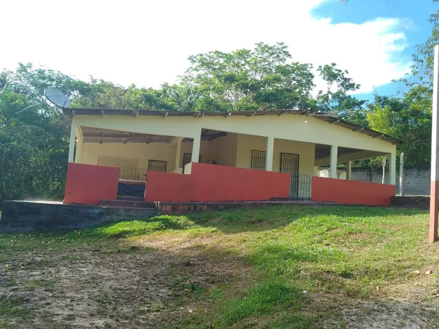 Foto 1 de Fazenda/Sítio com 3 Quartos à venda, 400m² em Zona Rural, Limoeiro