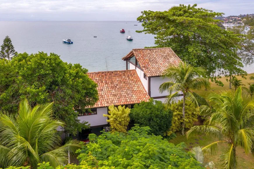 Foto 1 de Casa com 5 Quartos à venda, 450m² em Praia do Canto, Armação dos Búzios