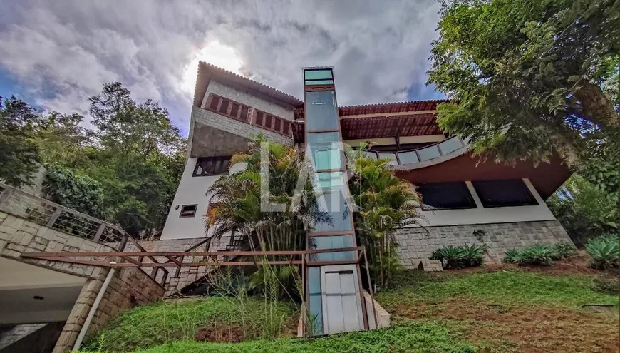 Foto 1 de Casa de Condomínio com 3 Quartos para alugar, 525m² em Vila del Rey, Nova Lima