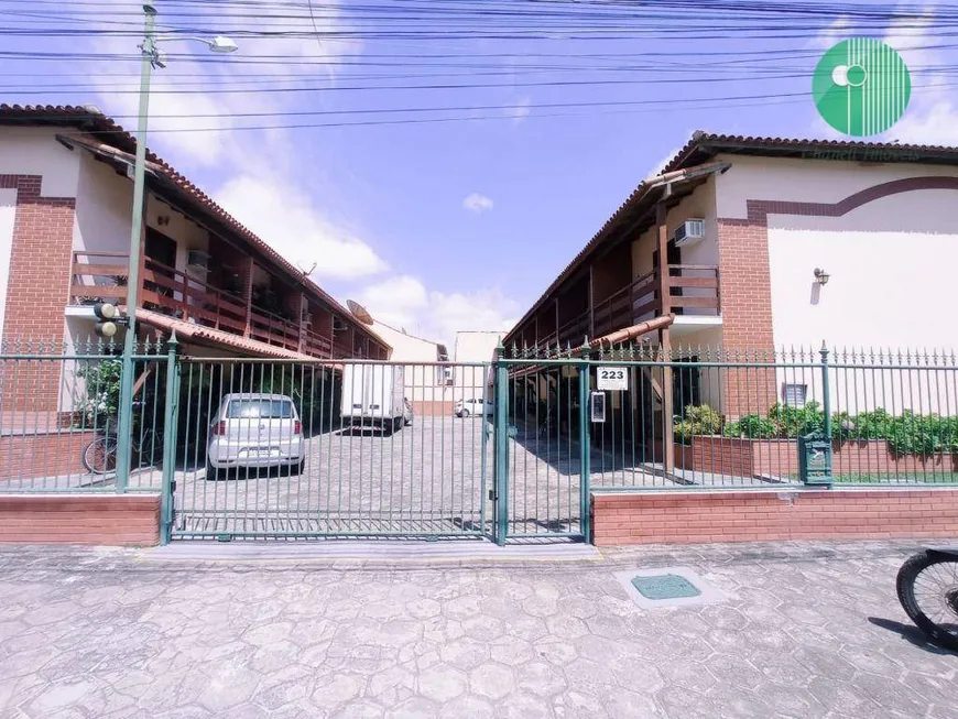 Foto 1 de Casa de Condomínio com 2 Quartos à venda, 82m² em Jardim Flamboyant, Cabo Frio