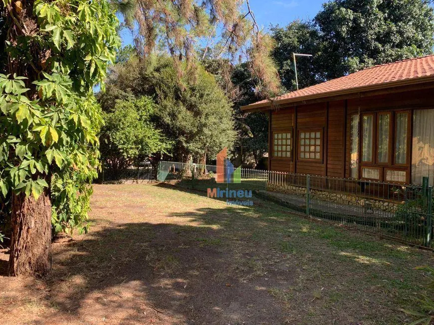 Foto 1 de Fazenda/Sítio com 4 Quartos à venda, 300m² em Chácara Grota Azul, Hortolândia