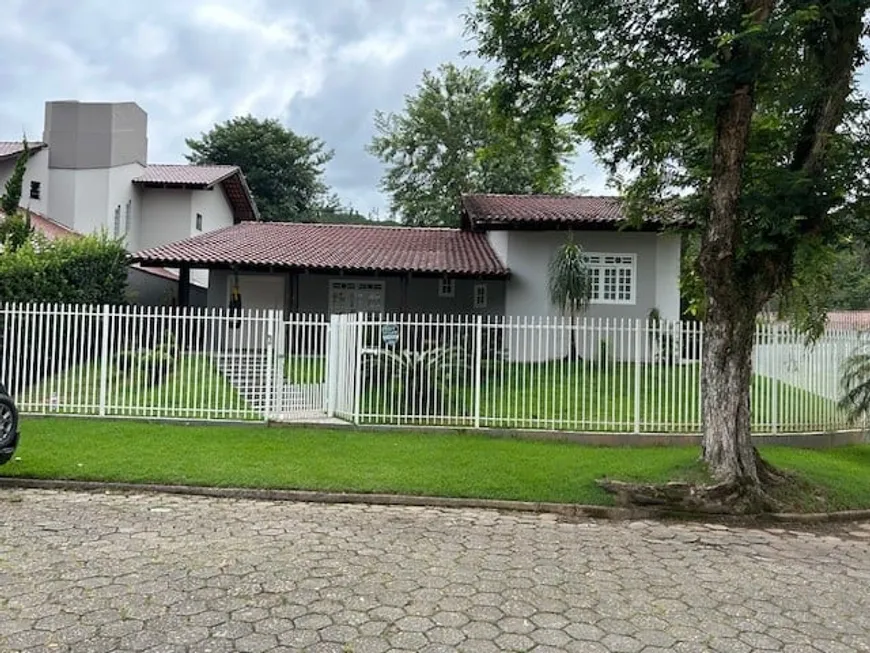 Foto 1 de Casa de Condomínio com 3 Quartos à venda, 215m² em Vorstadt, Blumenau