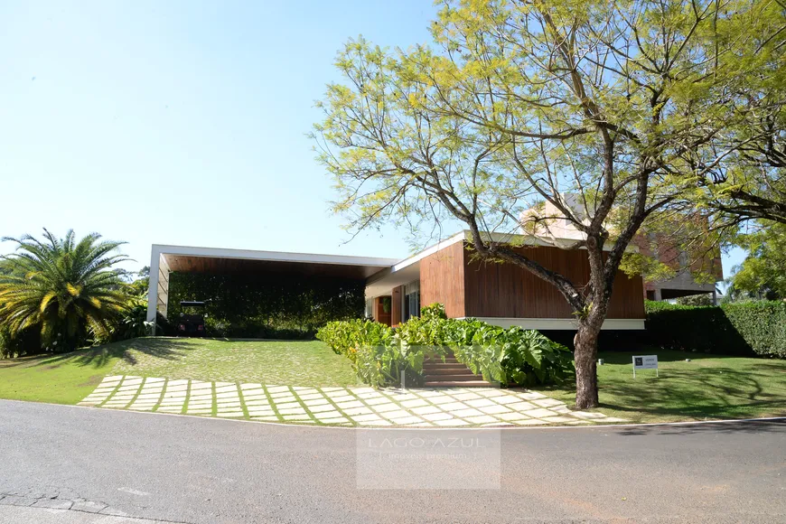 Foto 1 de Casa de Condomínio com 3 Quartos à venda, 440m² em Condominio Lago Azul Golf Clube, Aracoiaba da Serra