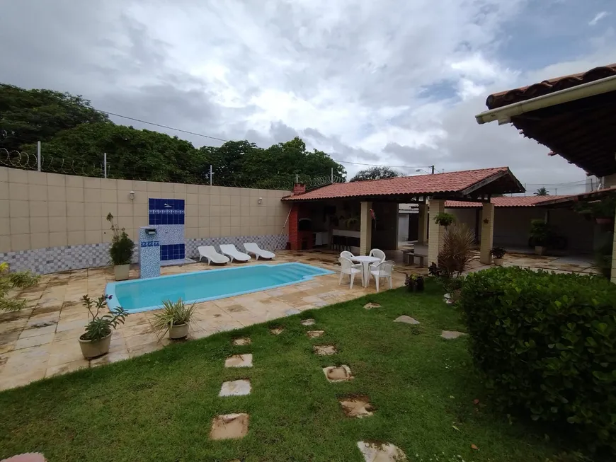 Foto 1 de Casa com 3 Quartos à venda, 250m² em Cambeba, Fortaleza