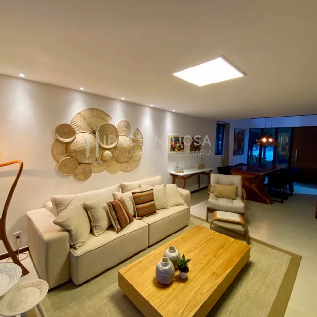 Foto 1 de Casa com 4 Quartos à venda, 225m² em Muro Alto, Ipojuca