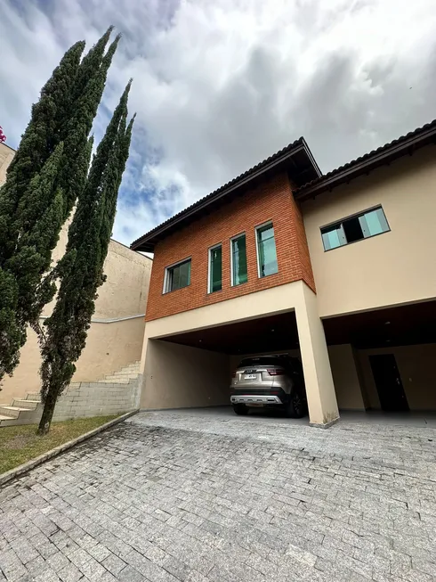 Foto 1 de Casa de Condomínio com 4 Quartos para alugar, 353m² em Parque dos Príncipes, São Paulo