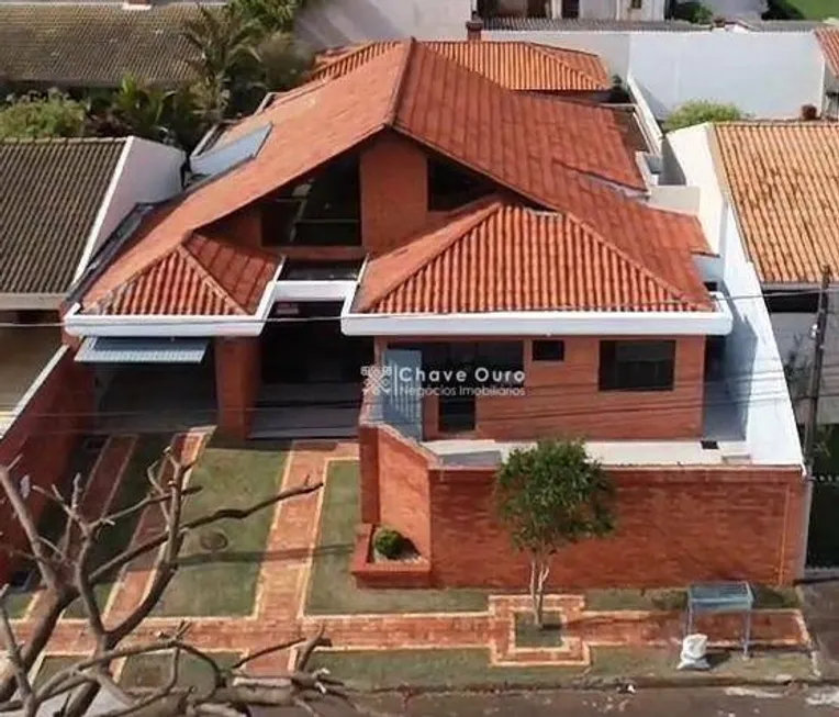Foto 1 de Casa com 2 Quartos à venda, 248m² em Recanto Tropical, Cascavel