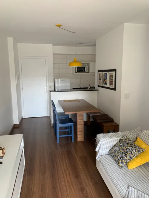 Foto 1 de Apartamento com 2 Quartos para alugar, 61m² em Morumbi, São Paulo