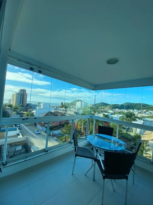 Foto 1 de Apartamento com 2 Quartos à venda, 77m² em Praia Brava, Itajaí