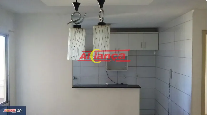 Foto 1 de Apartamento com 2 Quartos à venda, 45m² em Água Chata, Guarulhos