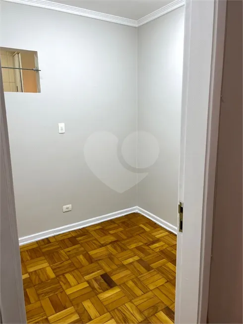 Foto 1 de Apartamento com 2 Quartos à venda, 80m² em Cerqueira César, São Paulo