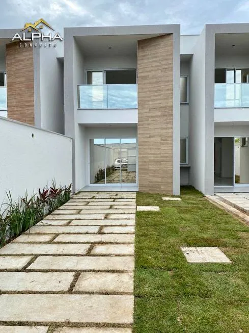 Foto 1 de Casa com 4 Quartos à venda, 125m² em Urucunema, Eusébio