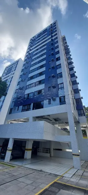 Foto 1 de Apartamento com 10 Quartos à venda, 45m² em Espinheiro, Recife