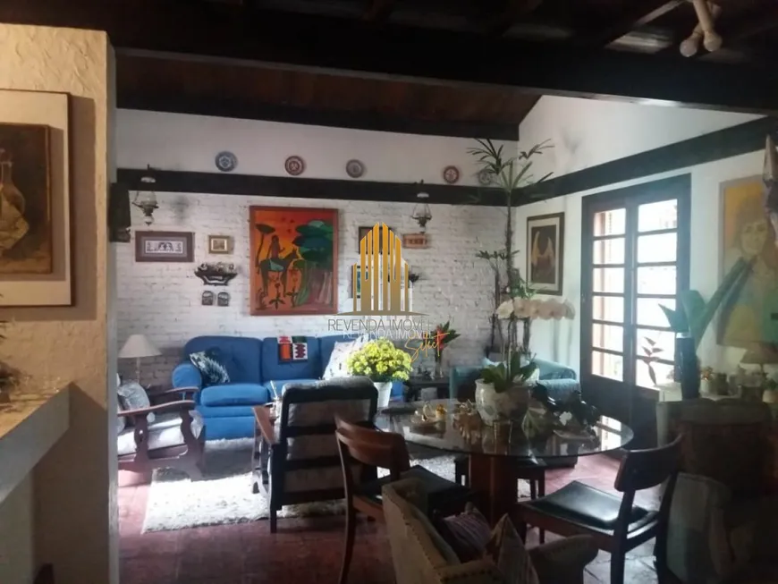Foto 1 de Casa com 3 Quartos à venda, 220m² em Chácara Santo Antônio, São Paulo