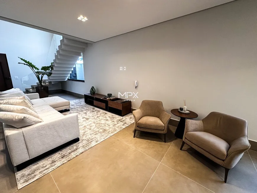 Foto 1 de Casa de Condomínio com 4 Quartos à venda, 289m² em Morato, Piracicaba