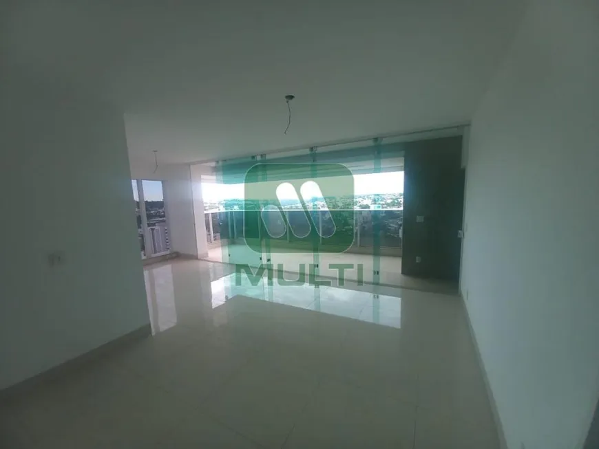 Foto 1 de Apartamento com 3 Quartos à venda, 140m² em Tubalina, Uberlândia