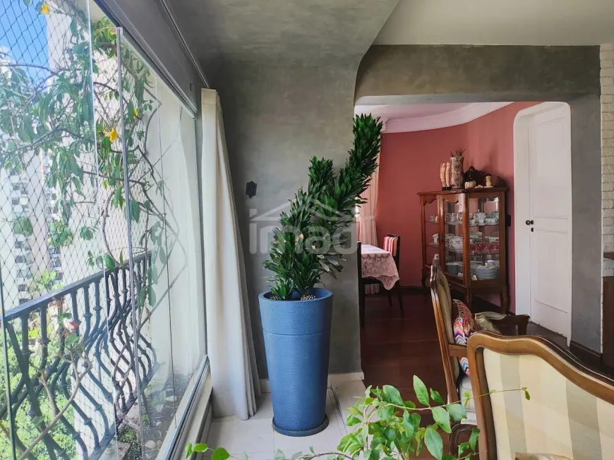 Foto 1 de Apartamento com 3 Quartos à venda, 199m² em Santa Cecília, São Paulo