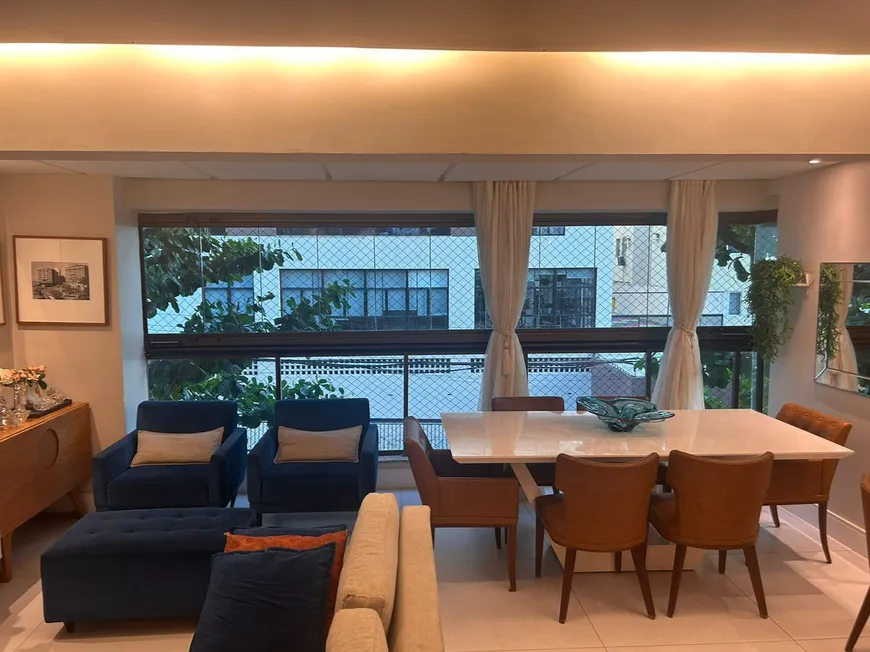 Foto 1 de Apartamento com 3 Quartos à venda, 106m² em Costa Azul, Salvador