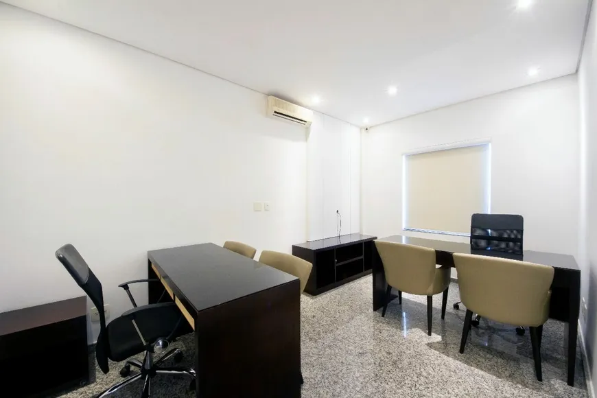 Foto 1 de Sala Comercial para alugar, 14m² em Jardim das Acacias, São Paulo