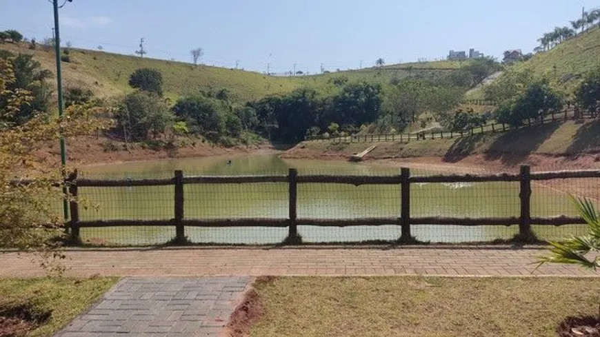 Foto 1 de Lote/Terreno à venda, 1111m² em Condomínio Residencial Mantiqueira, São José dos Campos