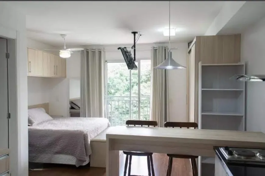 Foto 1 de Apartamento com 1 Quarto à venda, 30m² em Santana, São Paulo