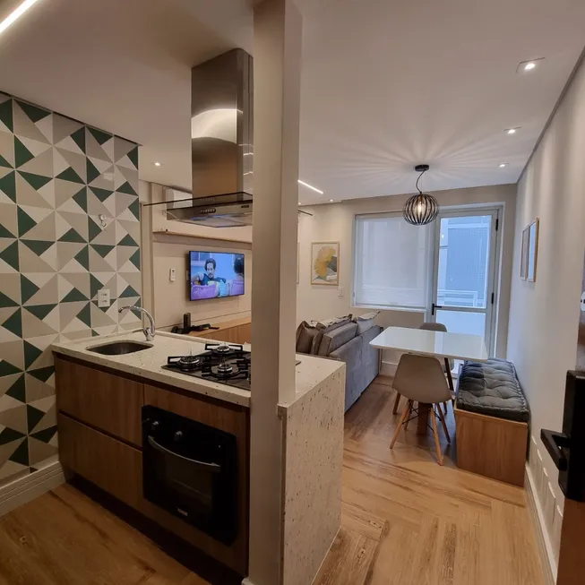 Foto 1 de Apartamento com 1 Quarto à venda, 40m² em Cerqueira César, São Paulo