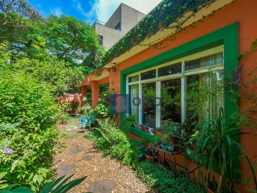 Foto 1 de Casa com 3 Quartos à venda, 174m² em Vila Madalena, São Paulo