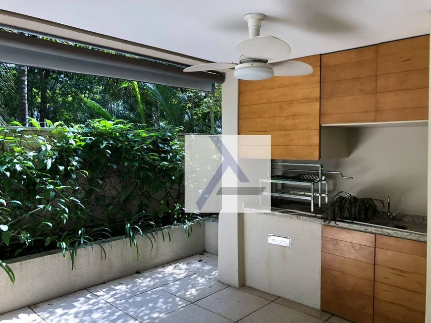 Foto 1 de Apartamento com 3 Quartos à venda, 199m² em Alto Da Boa Vista, São Paulo