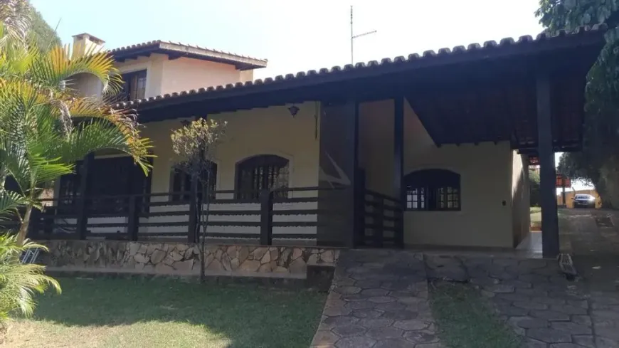 Foto 1 de Fazenda/Sítio com 11 Quartos para alugar, 1380m² em Parque Luciamar, Campinas