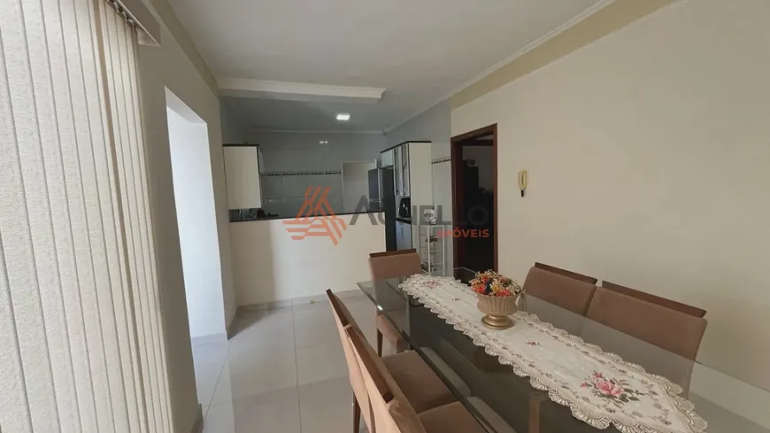 Foto 1 de Casa com 2 Quartos à venda, 151m² em Residencial Meireles, Franca