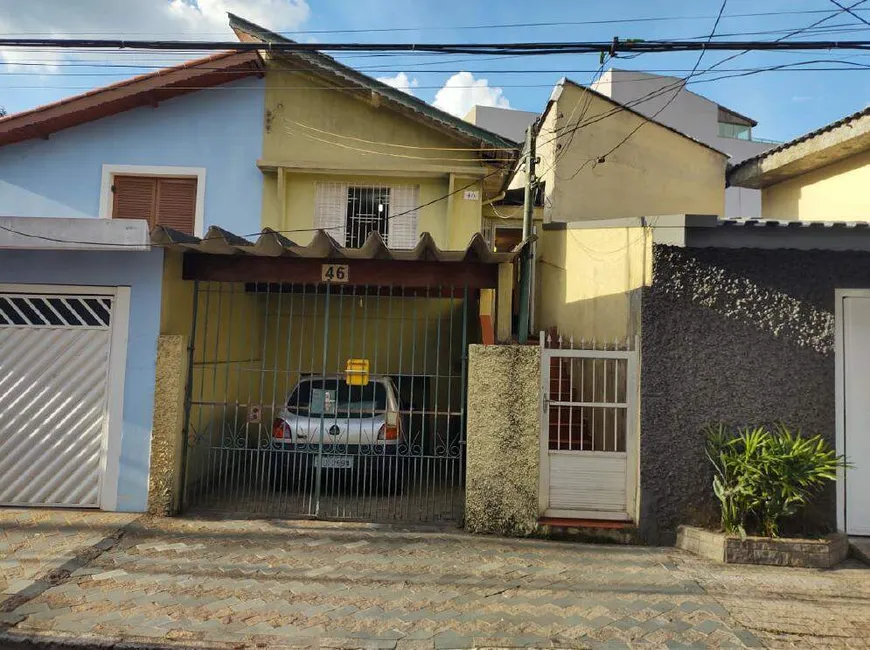 Foto 1 de Casa com 2 Quartos à venda, 78m² em Vila Scarpelli, Santo André