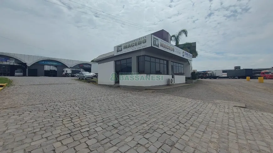 Foto 1 de Ponto Comercial para alugar, 126m² em Santa Fé, Caxias do Sul