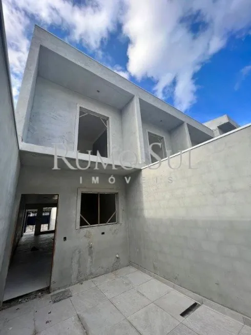Foto 1 de Casa com 3 Quartos à venda, 105m² em Vila Sofia, São Paulo