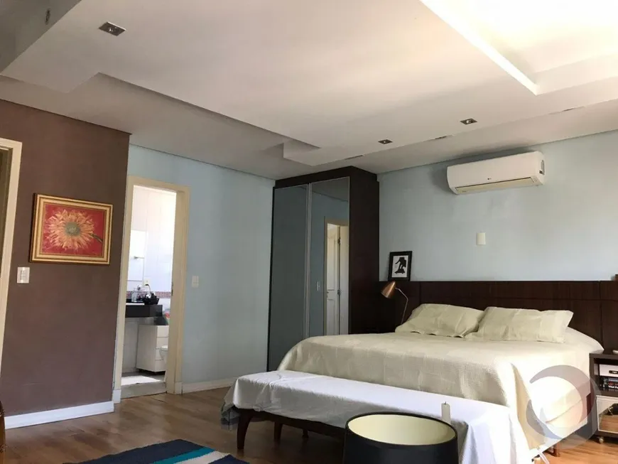 Foto 1 de Apartamento com 3 Quartos à venda, 151m² em Centro, Florianópolis