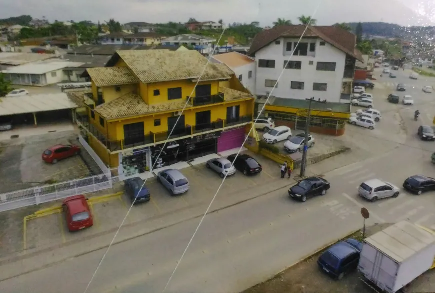 Foto 1 de Sobrado com 6 Quartos à venda, 508m² em João Costa, Joinville