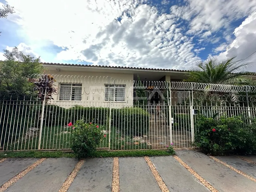 Foto 1 de Casa com 5 Quartos à venda, 375m² em Jardim Santa Paula, São Carlos
