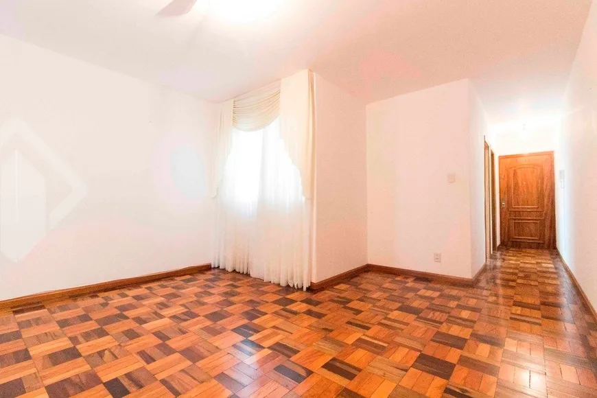 Foto 1 de Apartamento com 1 Quarto à venda, 44m² em Floresta, Porto Alegre