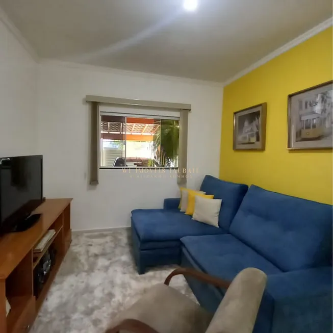 Foto 1 de Casa com 2 Quartos à venda, 125m² em Residencial Estoril, Taubaté