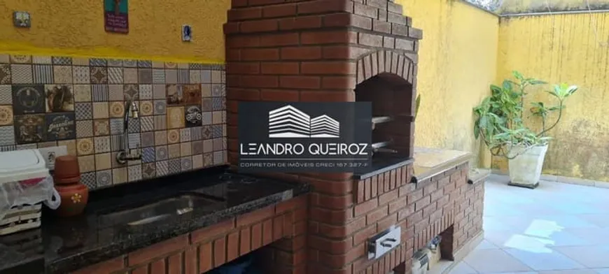 Foto 1 de Casa com 3 Quartos à venda, 105m² em Vila Milton, Guarulhos