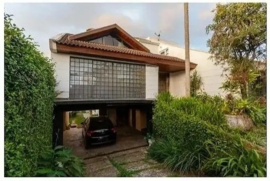Foto 1 de Imóvel Comercial com 5 Quartos para alugar, 460m² em Boa Vista, Curitiba