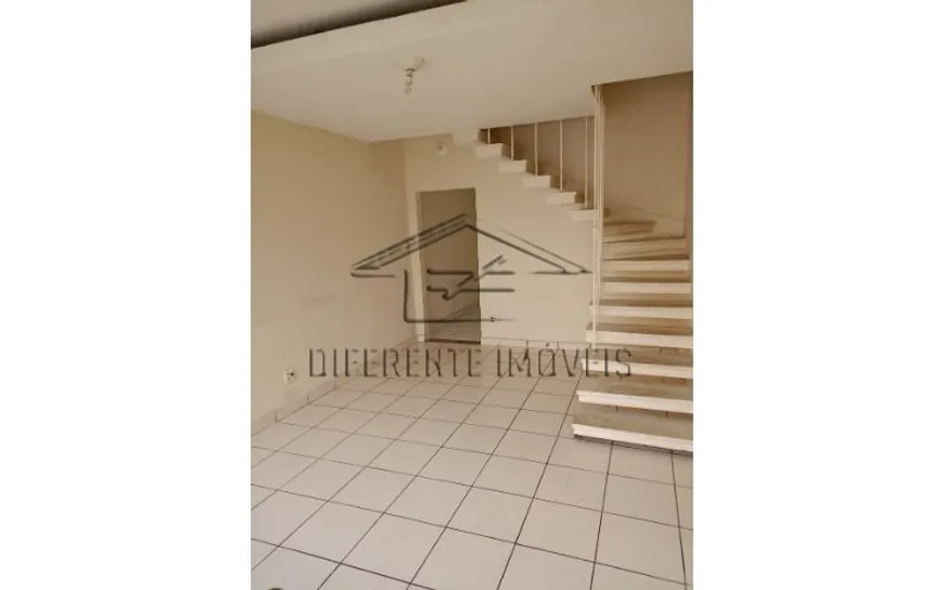 Foto 1 de Sobrado com 2 Quartos à venda, 120m² em Vila Gomes Cardim, São Paulo