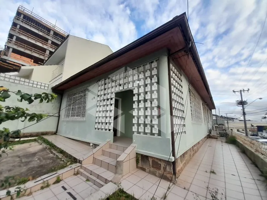 Foto 1 de Casa com 2 Quartos para alugar, 77m² em Centro, Florianópolis